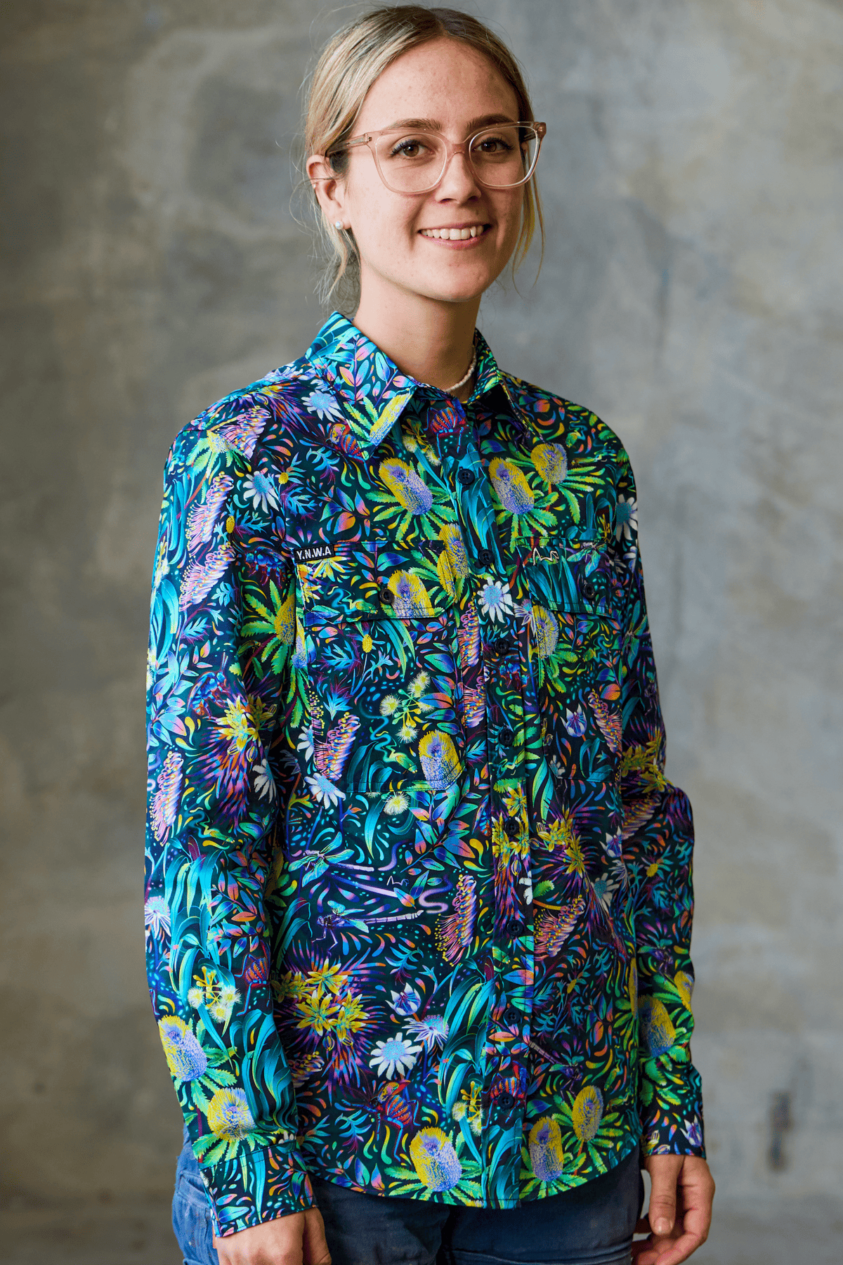TradeMutt Workshirt Women's True Blue Mountains Full Button Work Shirt Women's True Blue Mountains Full Button Shirt | TradeMutt