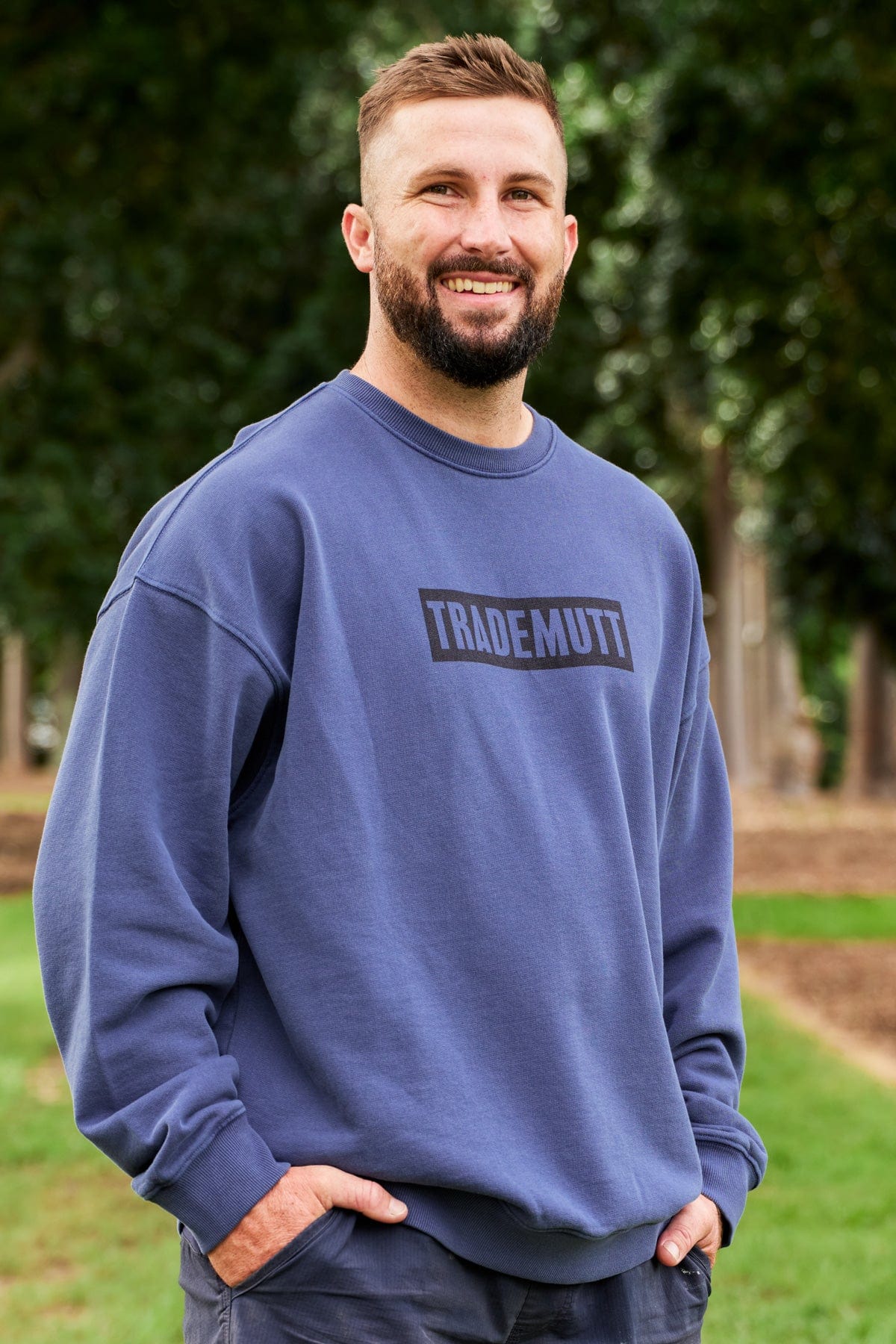 Navy Pullover