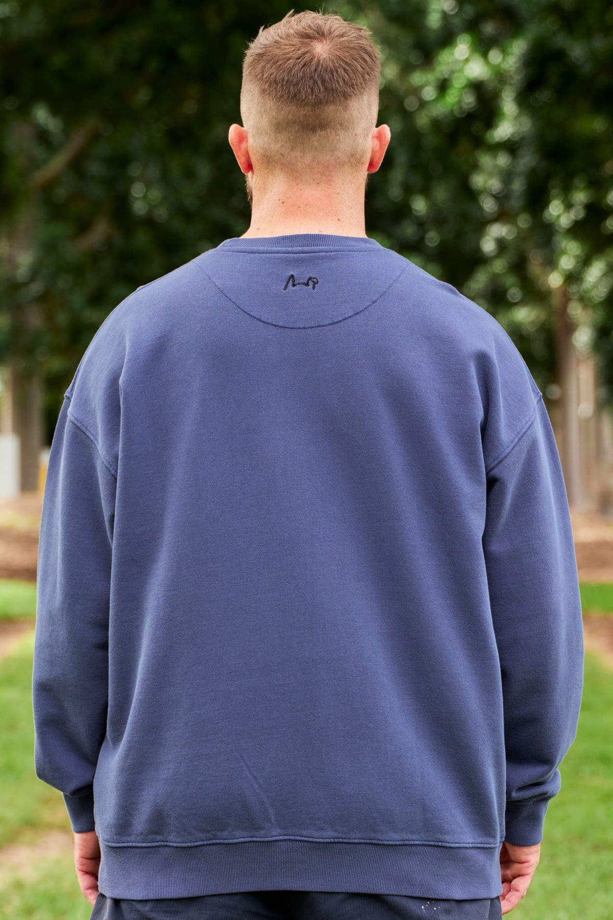 Navy Pullover