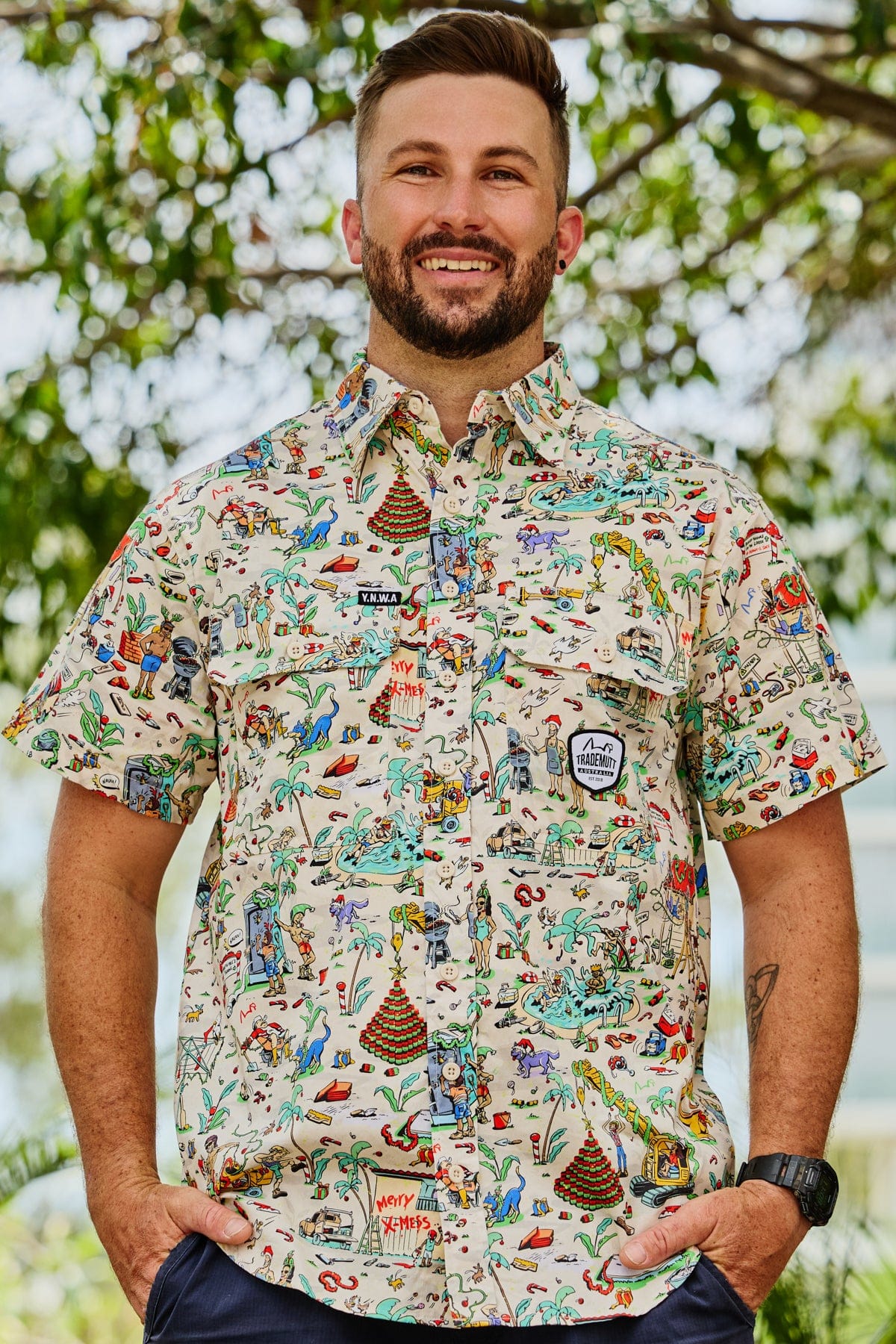 Men's Light Weight Silly Season Short Sleeve Work Shirt