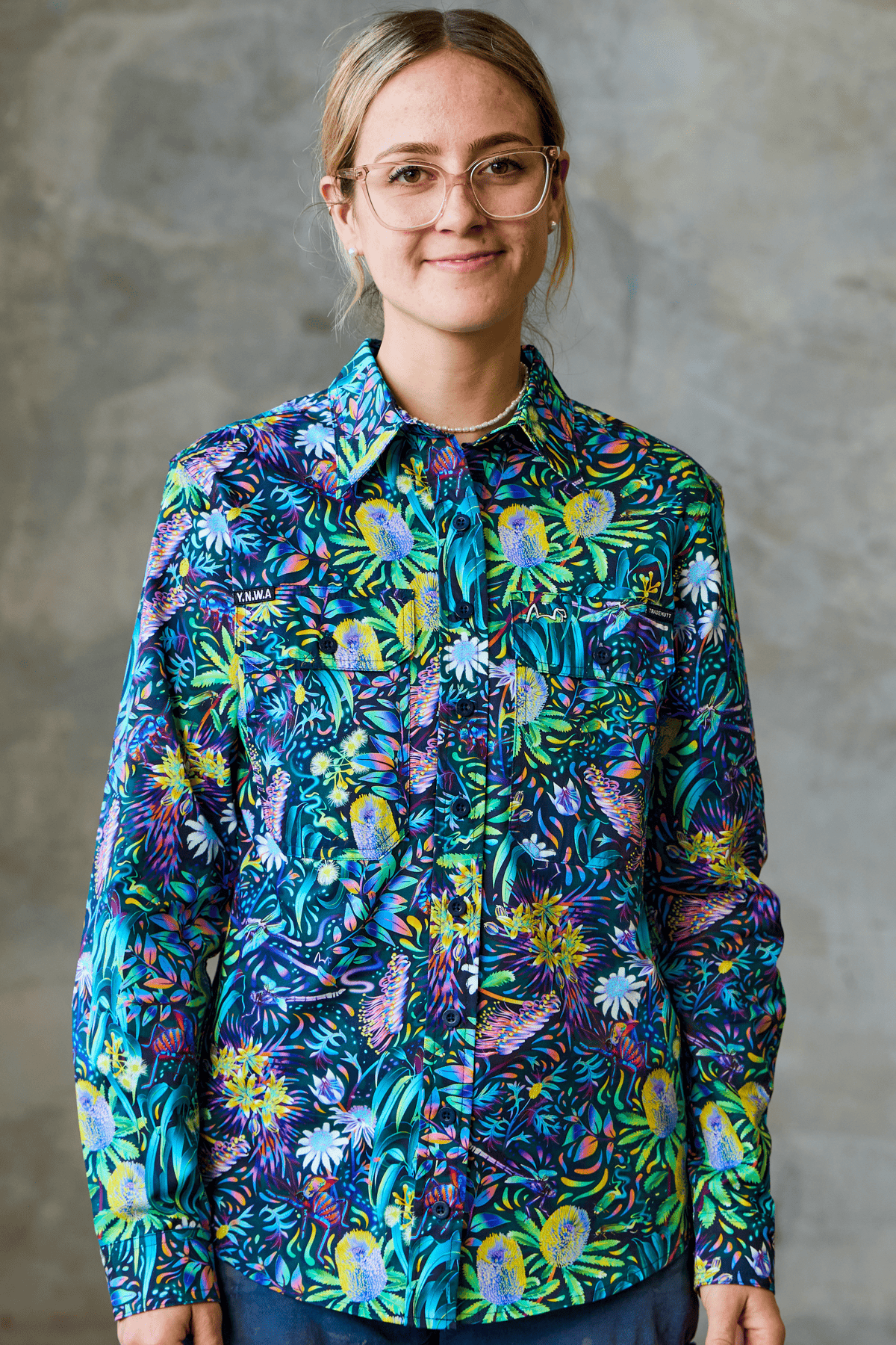 TradeMutt Workshirt Women's True Blue Mountains Full Button Work Shirt Women's True Blue Mountains Full Button Shirt | TradeMutt
