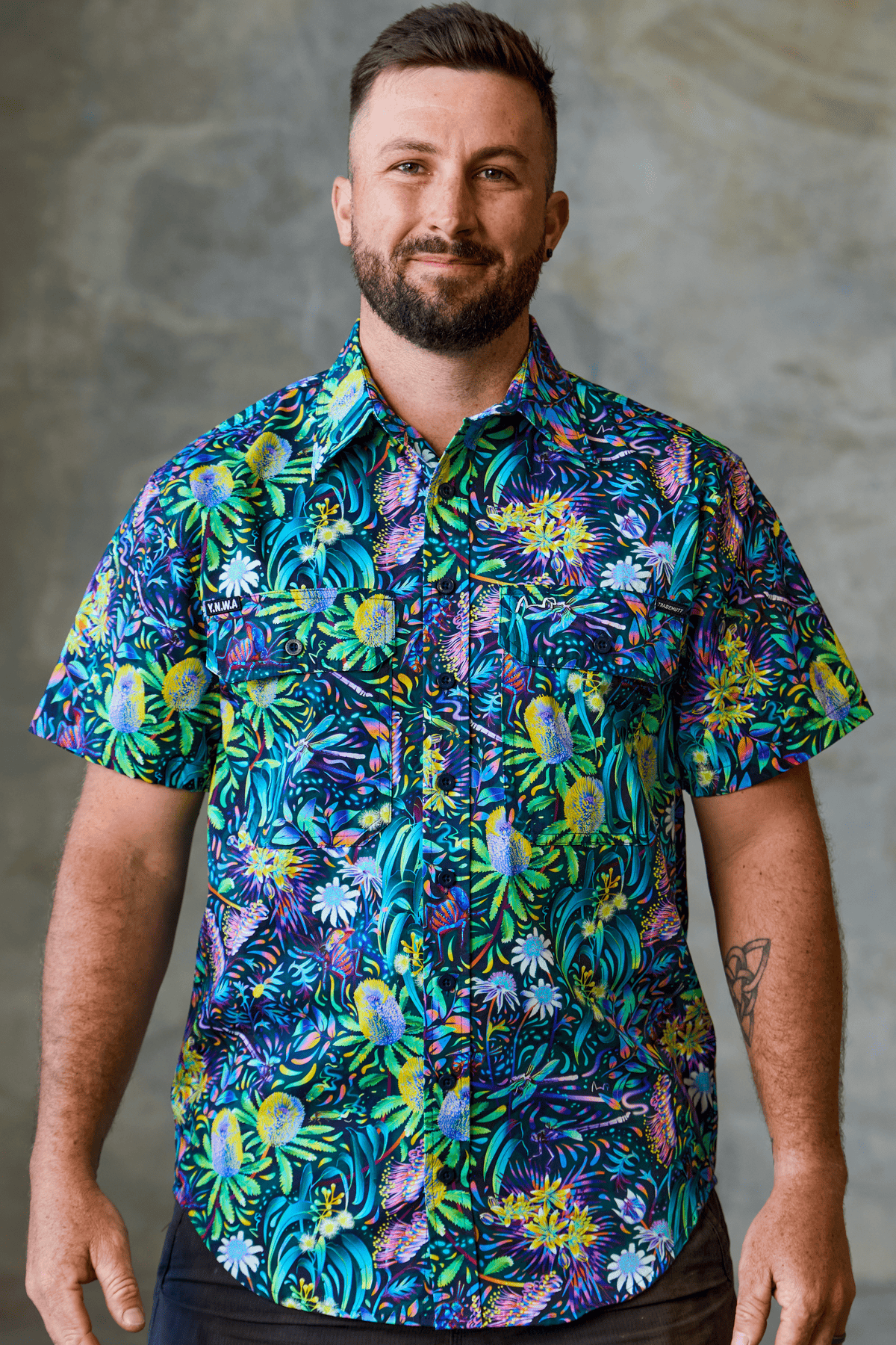 TradeMutt Workshirt Men's True Blue Mountains Short Sleeve Work Shirt Men's True Blue Mountains Short Sleeve Shirt | TradeMutt